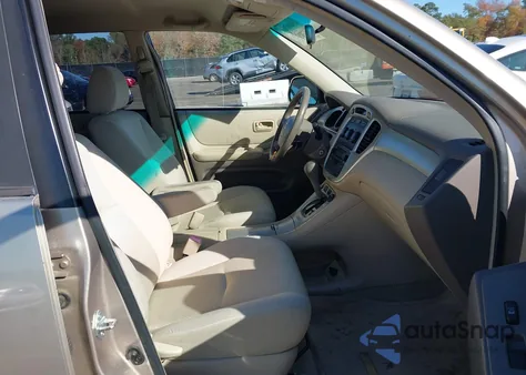 2005 Toyota Highlander V6 из США, поврежденный, VIN JTEDP21A250051745